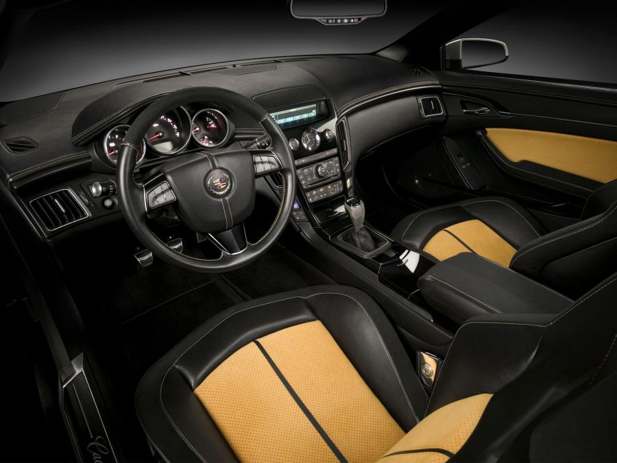 Cadillac CTS Coupe Concept 2008 года  (фото 18 из 24)